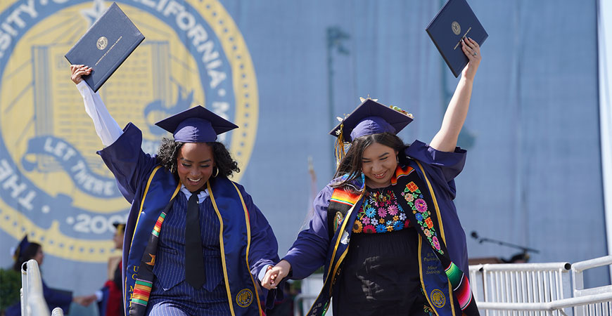 UC Merced commencement graduates